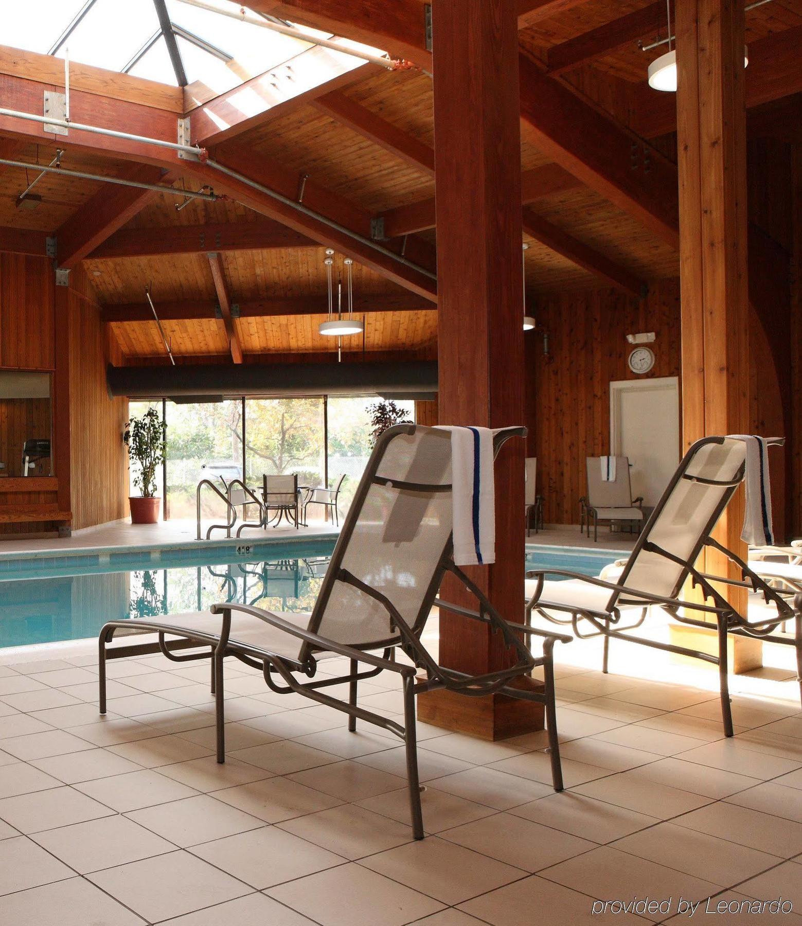 Holiday Inn South Burlington, An Ihg Hotel Bagian luar foto